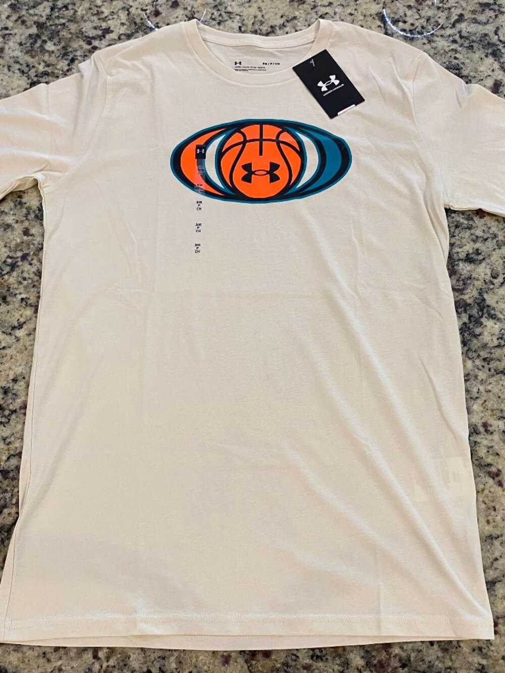 UNDER ARMOUR Men's SS Basketball Graphic T-Shirt - NWT - Small S Loose Fit Ivory